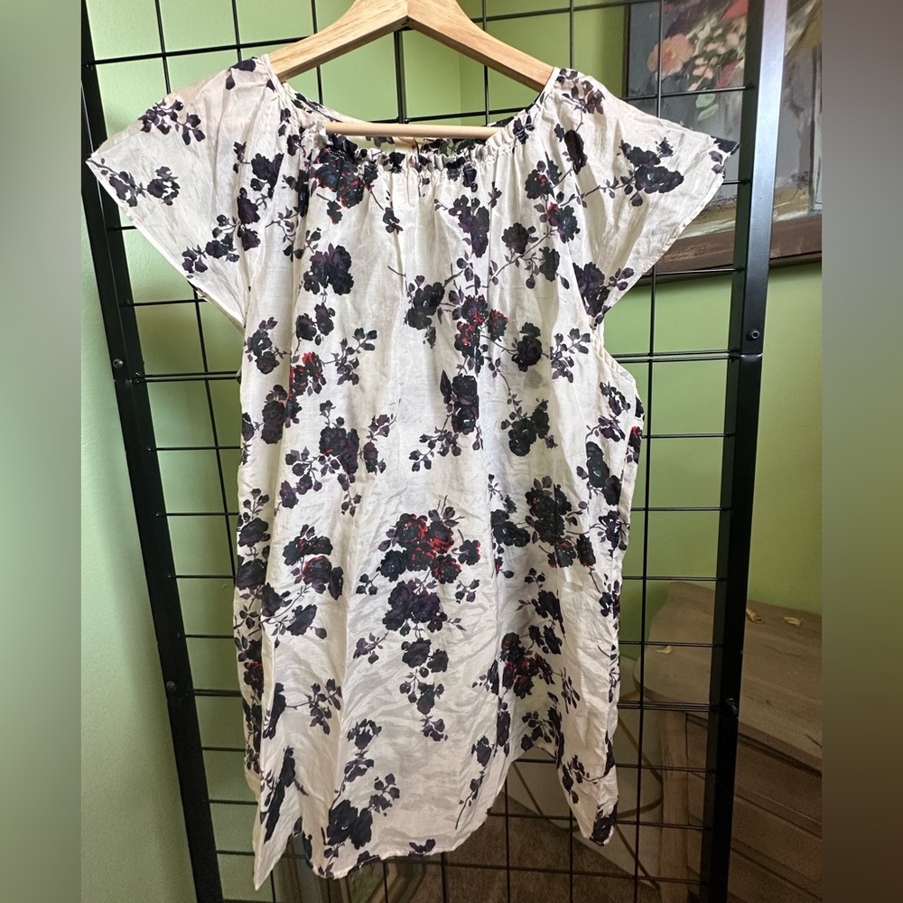 Floral Black and White Women's Top
